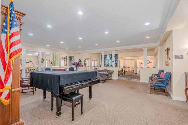 Building Photo - 801 N McLean Blvd