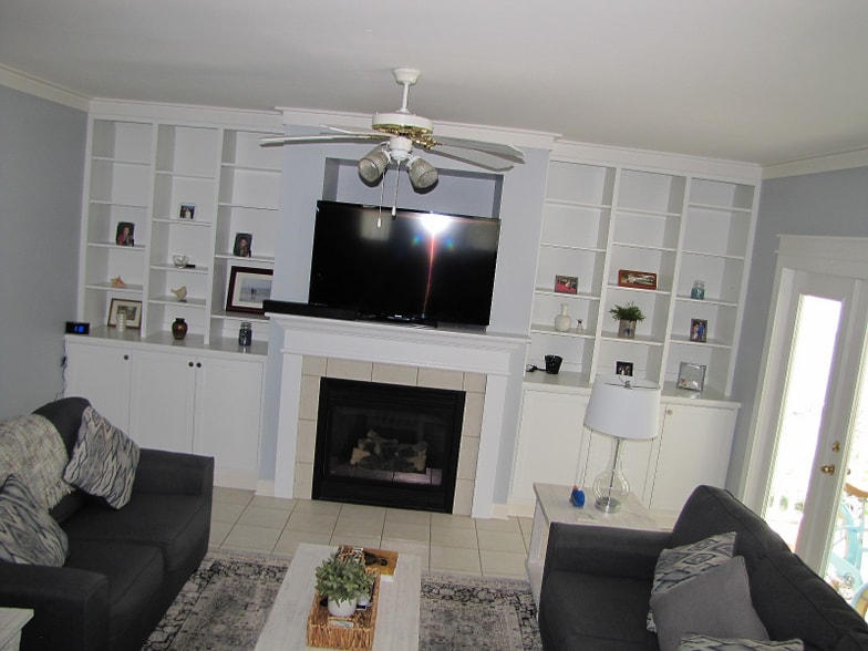 Building Photo - 350 Tradewinds Dr