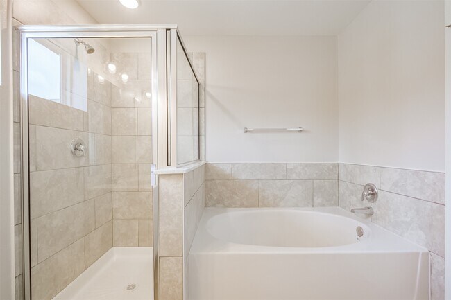 Building Photo - 3623 Pathfinder Ct