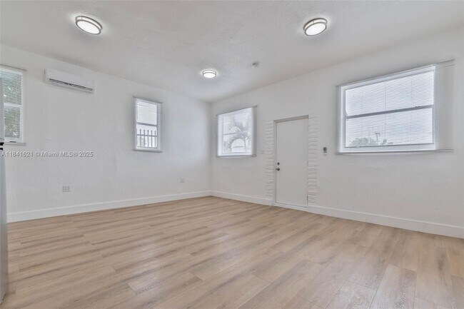 Building Photo - 50 NW 79th St