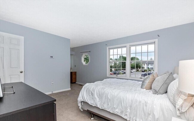 Building Photo - Beautifully maintained townhouse in New Market available before the new school year!