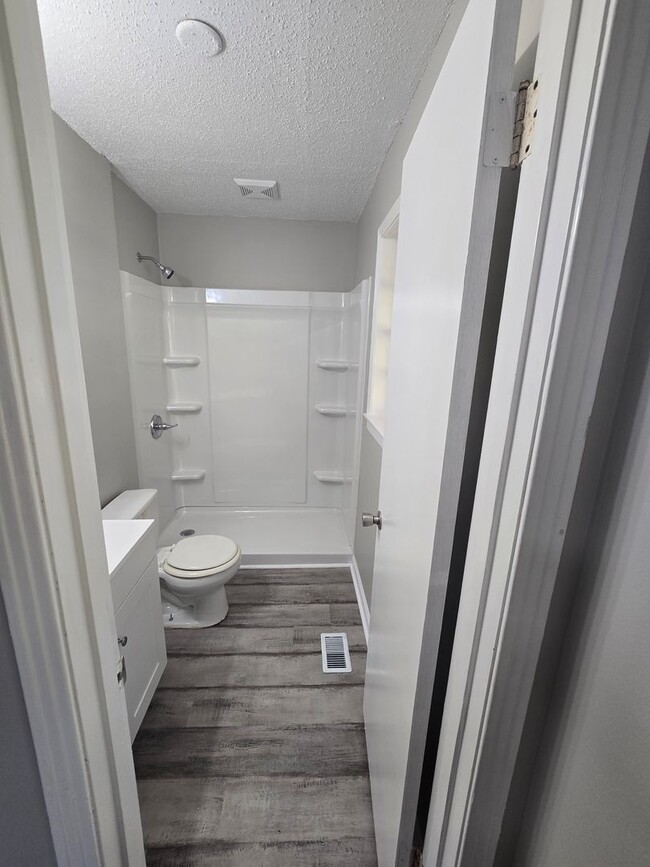 Building Photo - Beautiful Downtown Enterprise