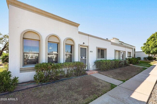 Building Photo - 8333 E Orange Blossom Ln