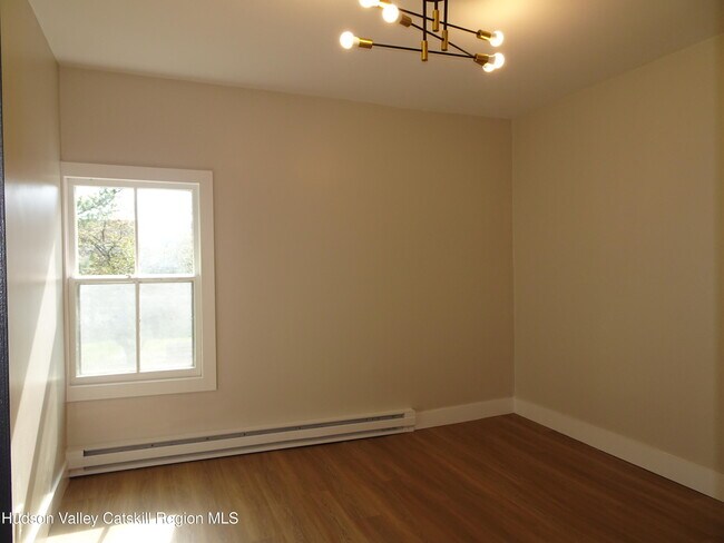 Building Photo - 167 NY-23