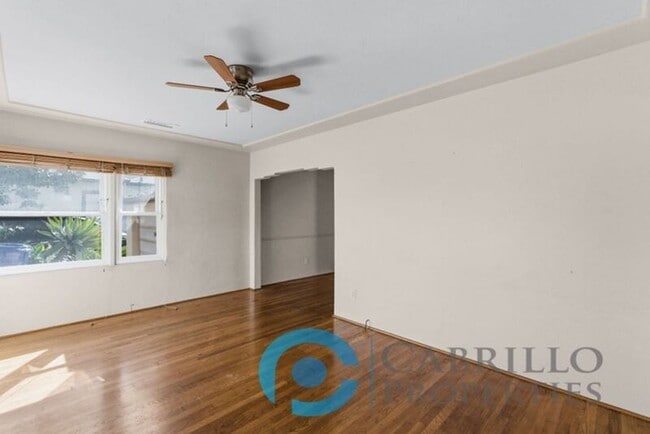 Building Photo - 5425 Adams Ave