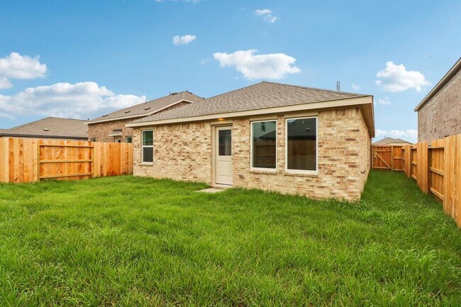 Building Photo - 28727 Texas Plns Dr
