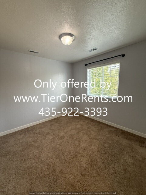 Building Photo - NO DEPOSIT option available for qualified renters!