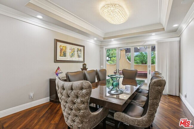 Building Photo - 27048 Triumph Ave