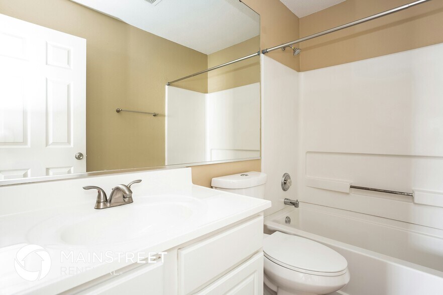 Building Photo - 3712 LimeLight Ln