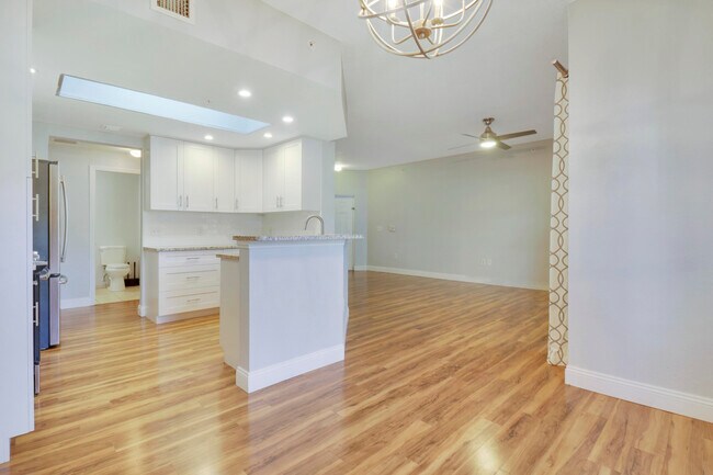 Building Photo - 2730 Anzio Ct