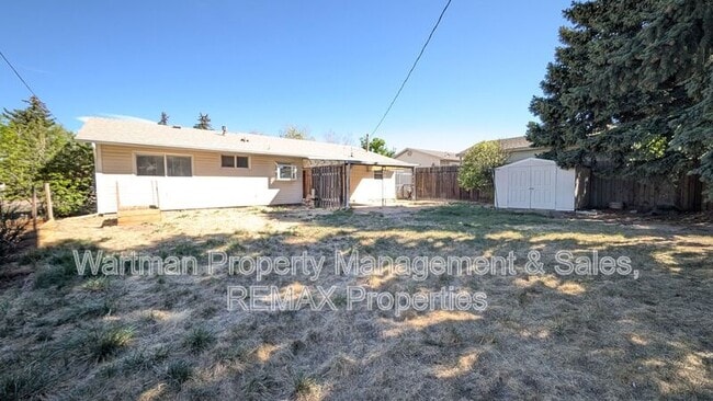 Building Photo - 3003 Gomer Ave