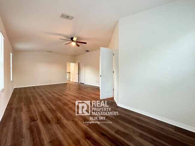 Building Photo - 9505 Wellstone Dr