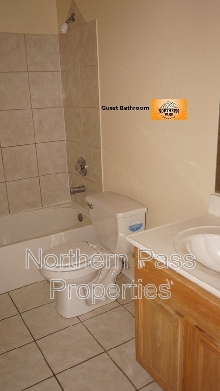 Building Photo - 8909 Herbert St