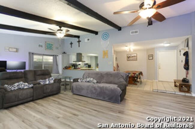 Building Photo - 6510 Ridge Creek Dr