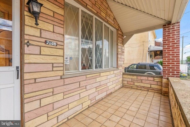 Building Photo - 7146 Tulip St