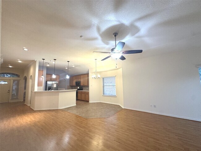 Building Photo - 5611 Eagle Sky Blvd