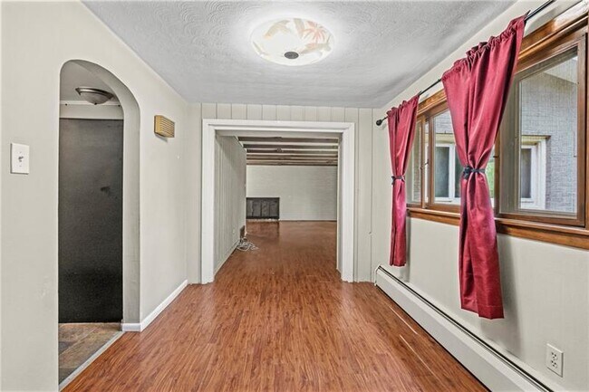 Building Photo - 311 Redgate Rd