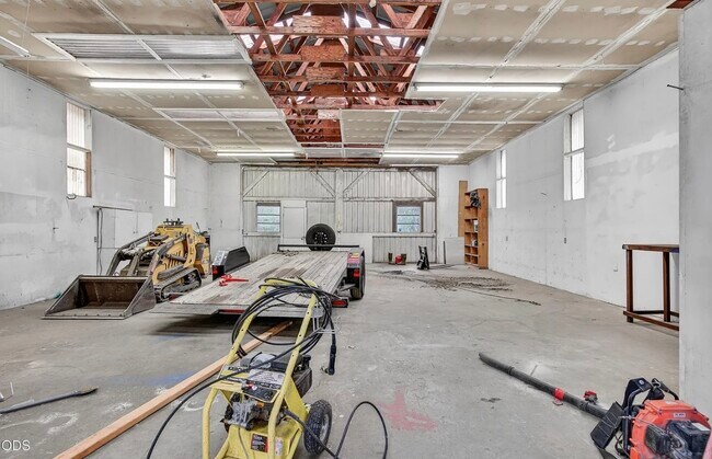 Building Photo - 981 Upper Applegate Rd
