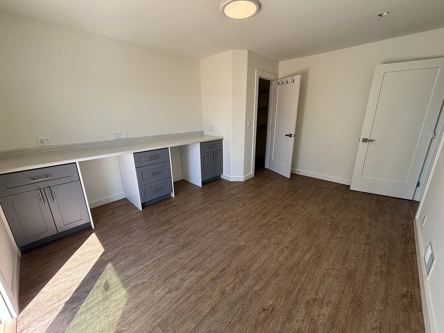 Building Photo - 265 Lobos St