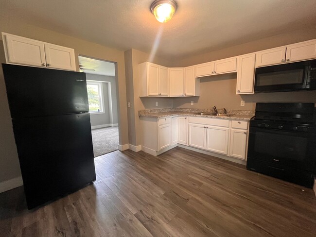 Building Photo - HM 1520/1522 8th Ave- PENDING SALE KATY GL...