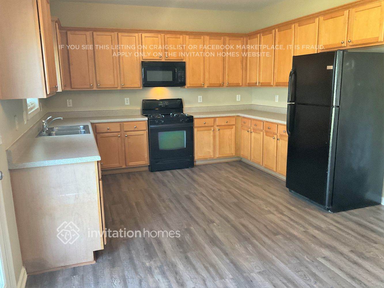 Building Photo - 818 Buffington Way