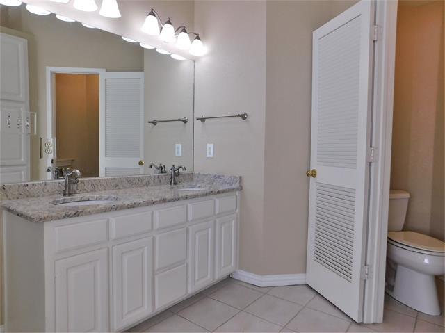 Building Photo - 516 Chateau Ct
