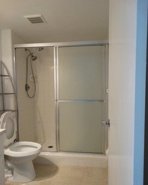 Building Photo - 5050 Ocean Beach Blvd