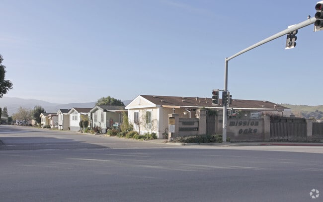 Primary Photo - Mission Oaks Mobile Home Park