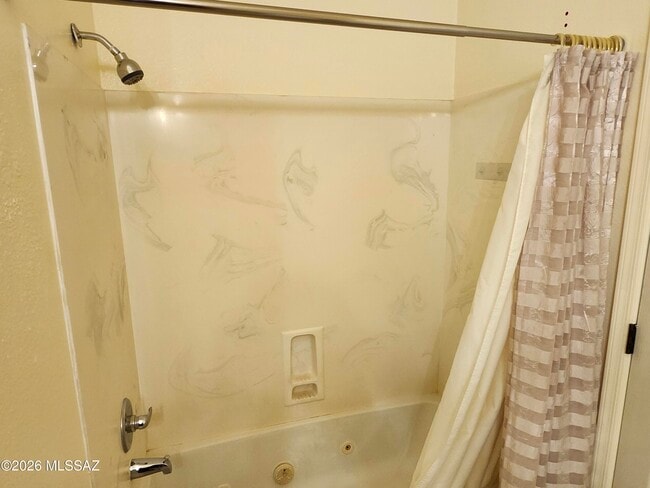 Building Photo - 4258 E Wading Pond Dr
