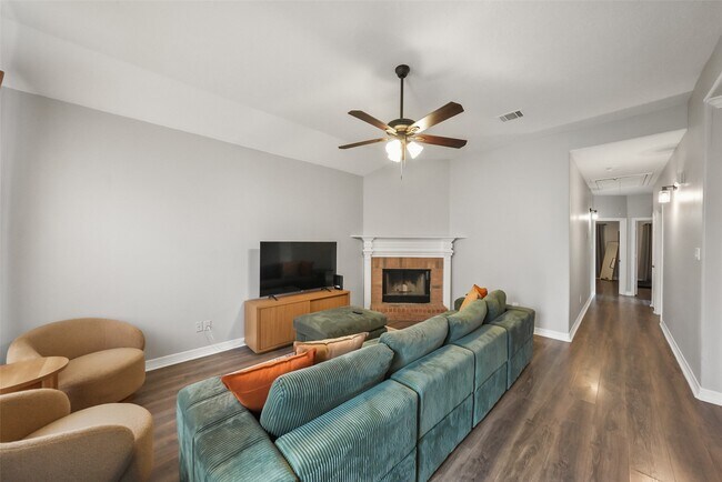 Building Photo - 11307 Alcott Dr