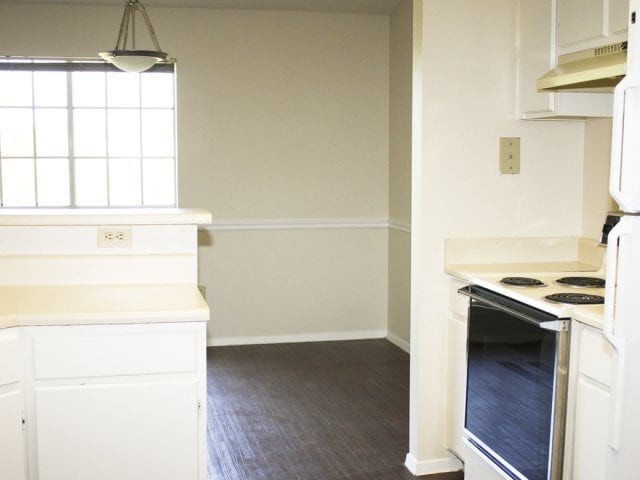 Building Photo - 1266 Taylor Draper Ln