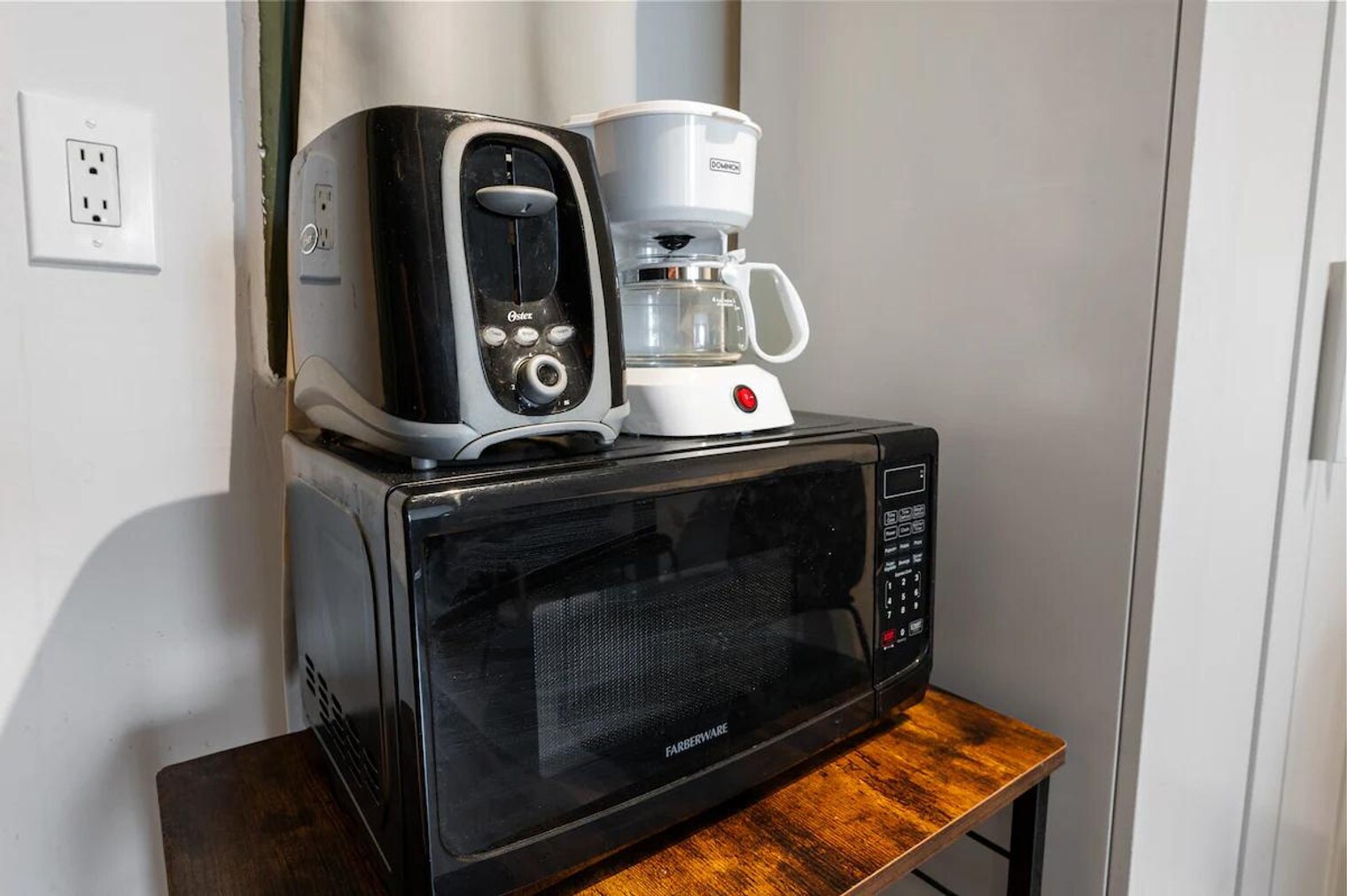 Building Photo - 330 E 61st St