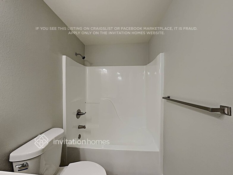 Building Photo - 1610 199th Street Ct E