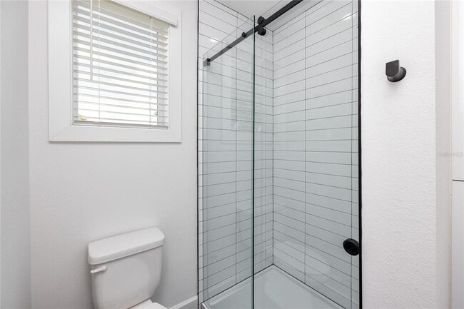 Building Photo - 1520 N Pierce St