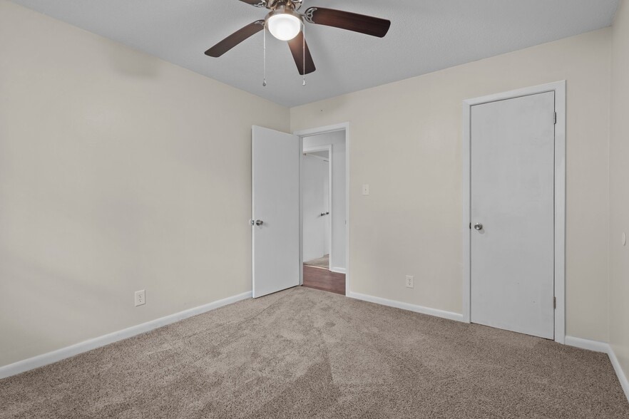 Building Photo - 5364 Silver Pine Dr