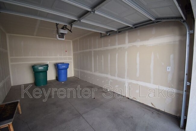 Building Photo - 3791 W 1850 N