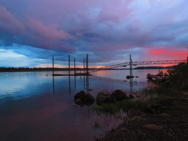 Private beach sunset - 842 S A St