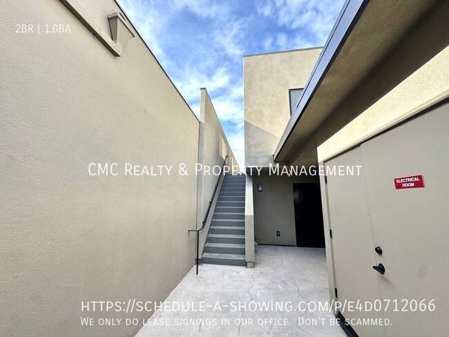 Building Photo - 5548 2nd St