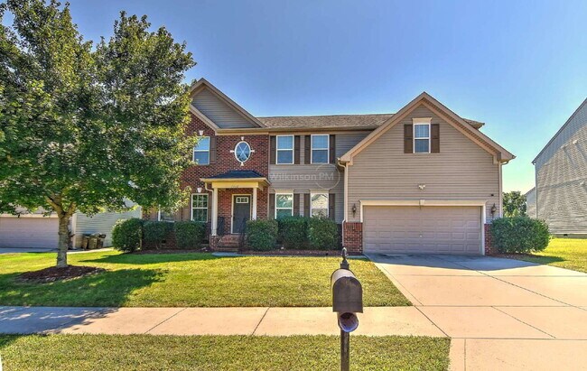 Primary Photo - Beautiful 3,409 sqft 5-bedroom 3-bath Exec...