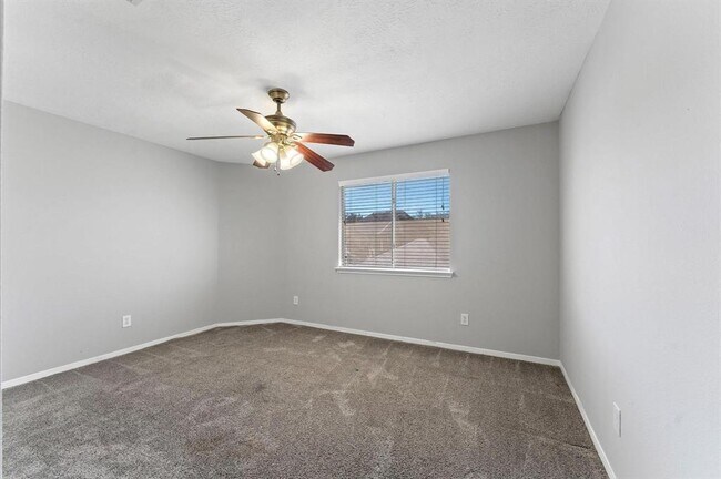 Building Photo - 11910 McKinney Falls Ln