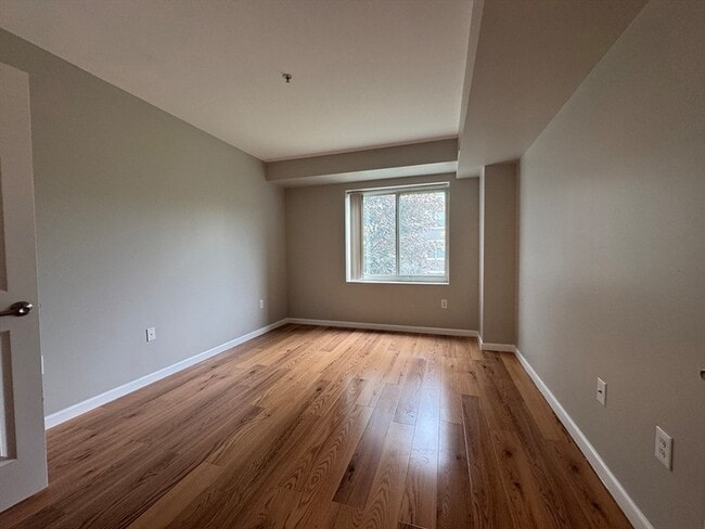 Building Photo - 1 Cityview Ln