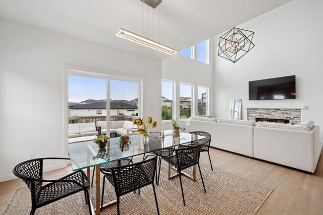 Building Photo - Absolutely Gorgeous Cordera Home