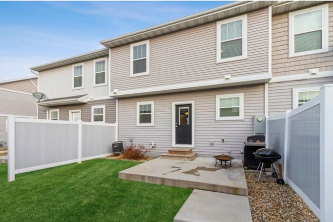 Building Photo - 112 Wilder Pl