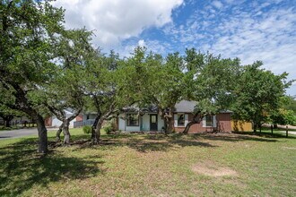 Building Photo - 614 Canyon Rim Dr