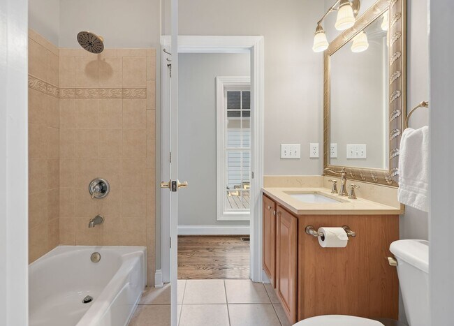Building Photo - 30135 Porter Dr