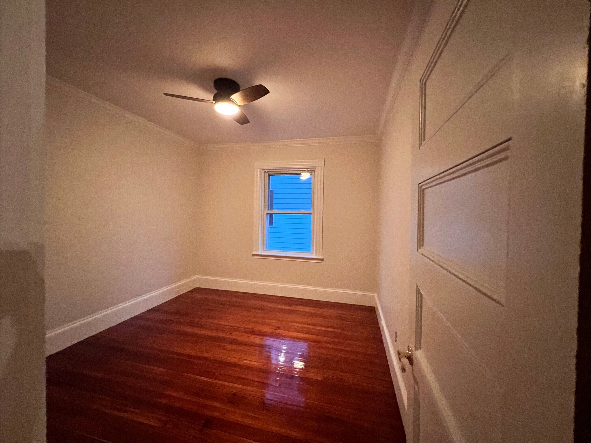 Building Photo - 175 Somerset Ave