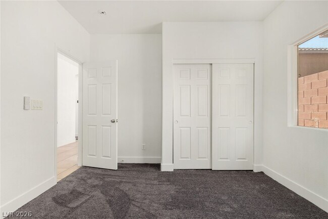 Building Photo - 10231 Bare Rabbit Ct