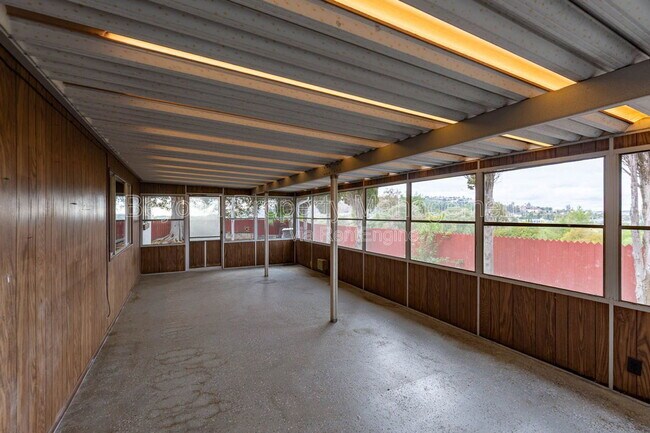 Building Photo - 3725 Orion Dr