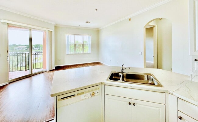 Building Photo - 4600 SW 160th Ave