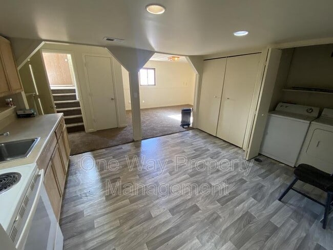 Building Photo - 3954 Boulder Dr